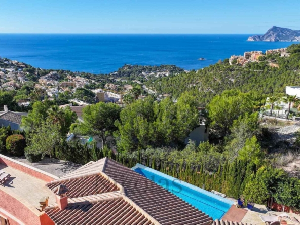 villa for sale in altea hills